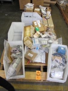 LOT TO INCLUDE: SKINNER, ARB AND FOXBORO MANUFACTURERS.(12) V-9 SERIES SOLENOIDS2, TRANSDUCERS, ACCELEROMETERS, RESISTANCE CONVERTERS, (3) ASSEMBLIES, MOTOR TYPE, LOAD CENTER KIND. 110/220VAC, 125VDC, WITH MOUNTING CONSTRUCTION. FOR 480 VOLT LOAD CENTERS. LOADING & HANDLING FEE $15-4620